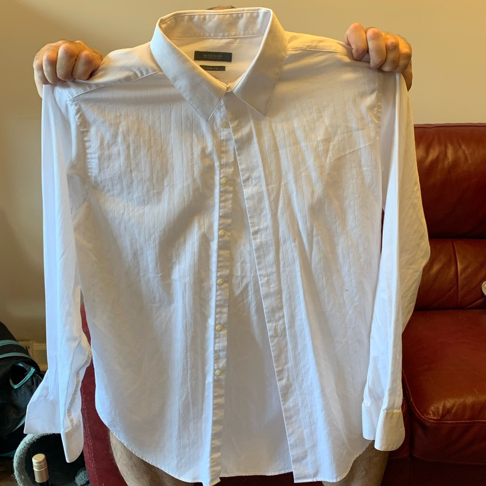 Madison men’s white collared shirt